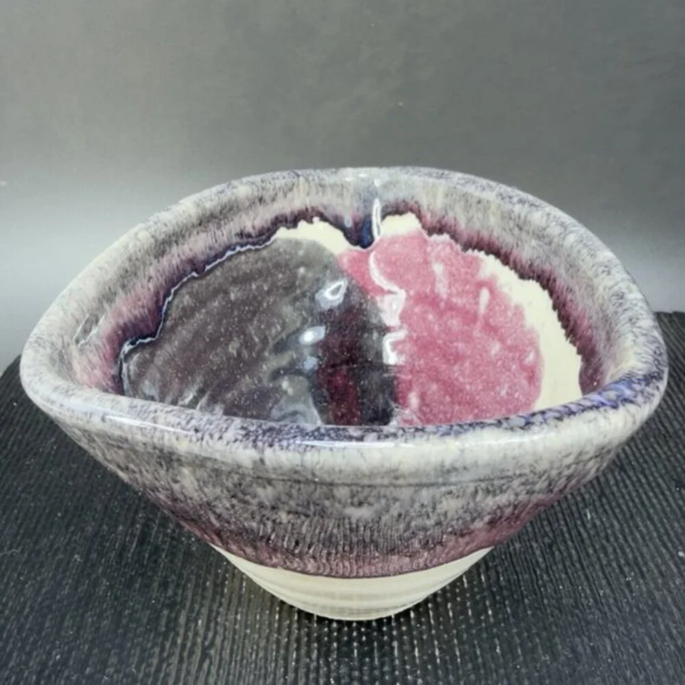 Vintage Hand Made Studio Art Pottery Signed‎ Lisa Heavy Drip Glaze Salsa Dish